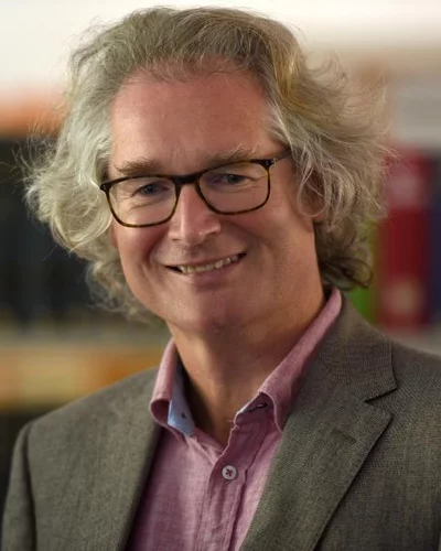 
           Prof. Dr. Ulf Brunnbauer
        